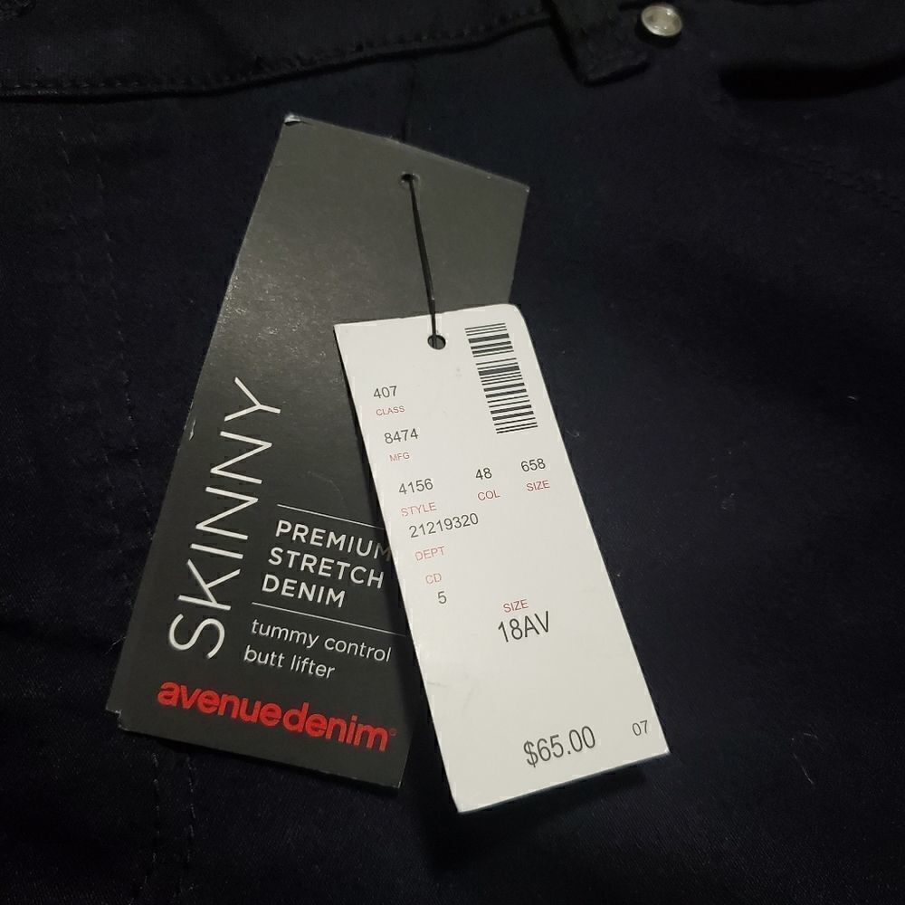 Avenue Black Skinny Tummy Control Jeans Size 18 AV - Picture 10 of 10